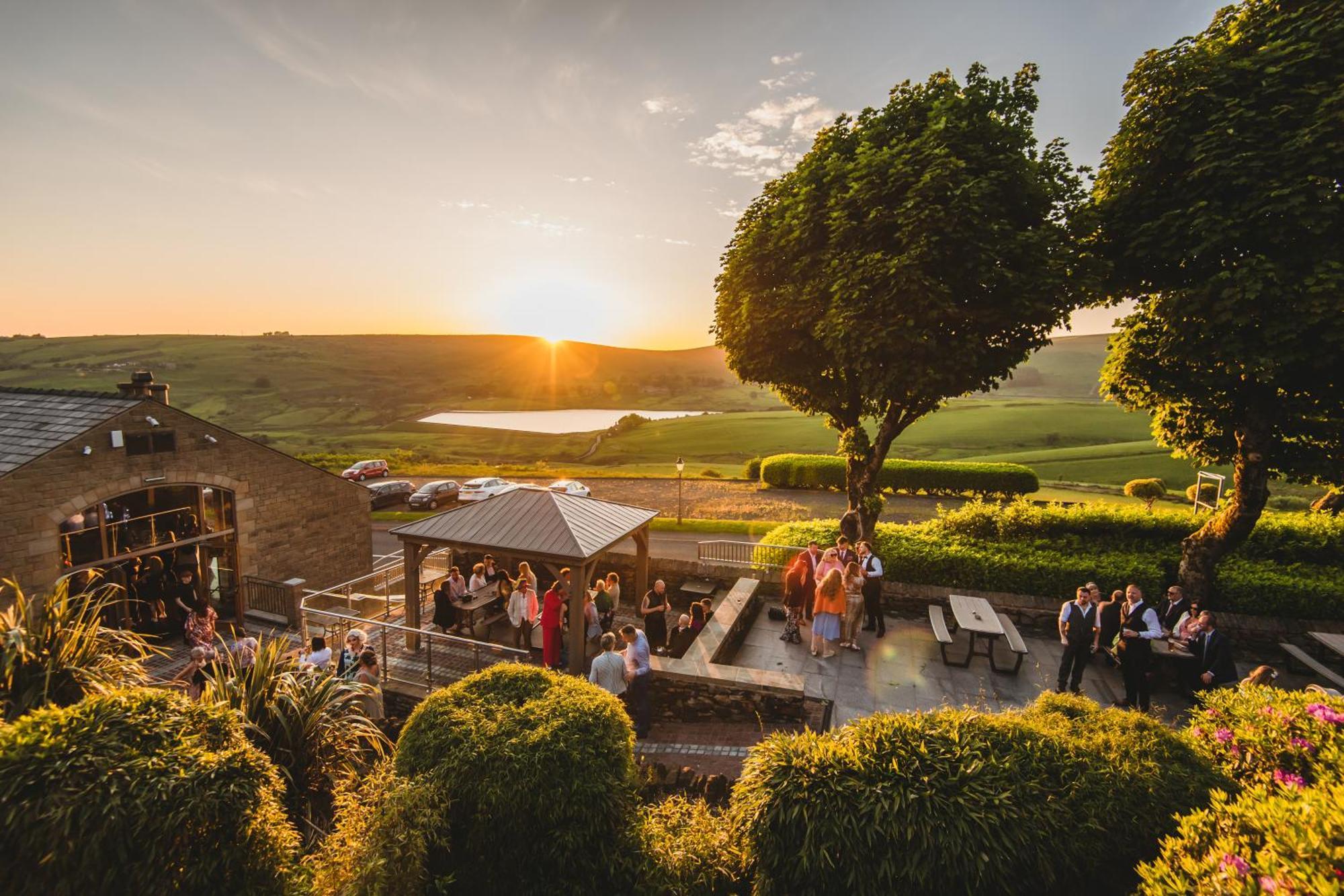 The Saddleworth Hotel Diggle Dış mekan fotoğraf